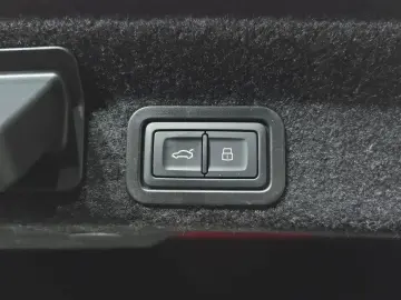 2022 Audi A6 с пробегом 63 301 км