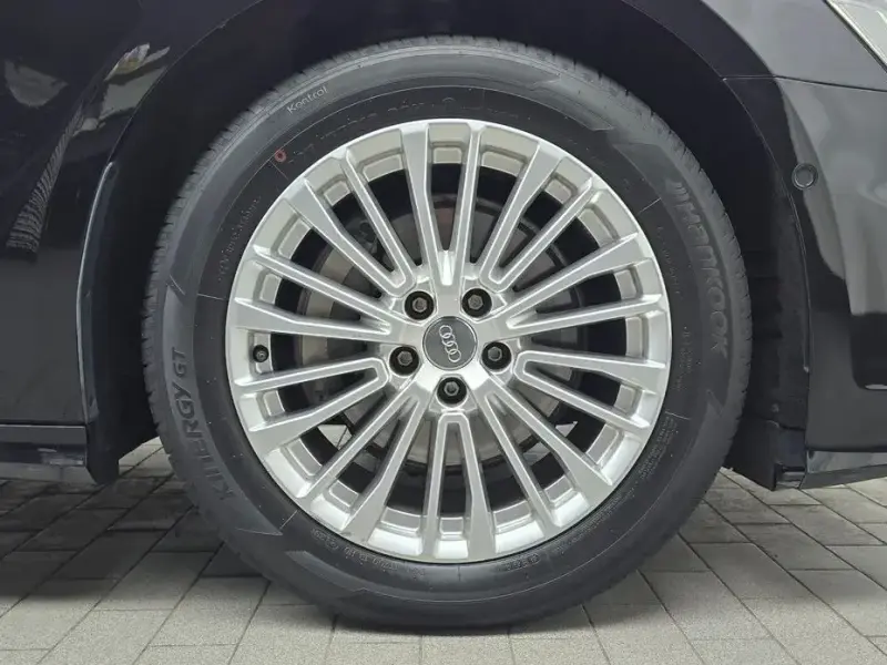 2021 Audi A6 с пробегом 124 300 км