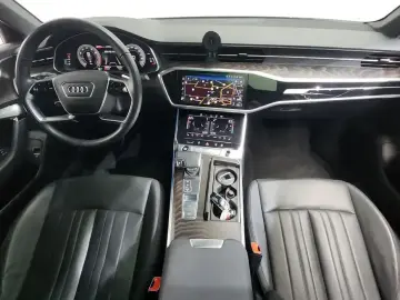 2022 Audi A6 с пробегом 30 605 км