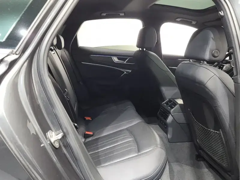2022 Audi A6 с пробегом 30 605 км