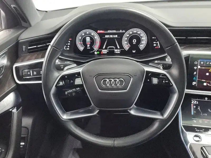 2022 Audi A6 с пробегом 30 605 км