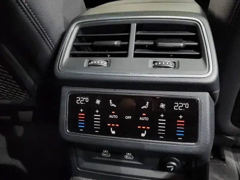 2022 Audi A6 с пробегом 30 605 км