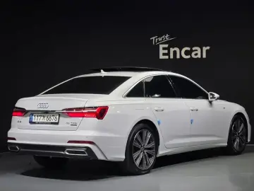 2022 Audi A6 с пробегом 49 818 км