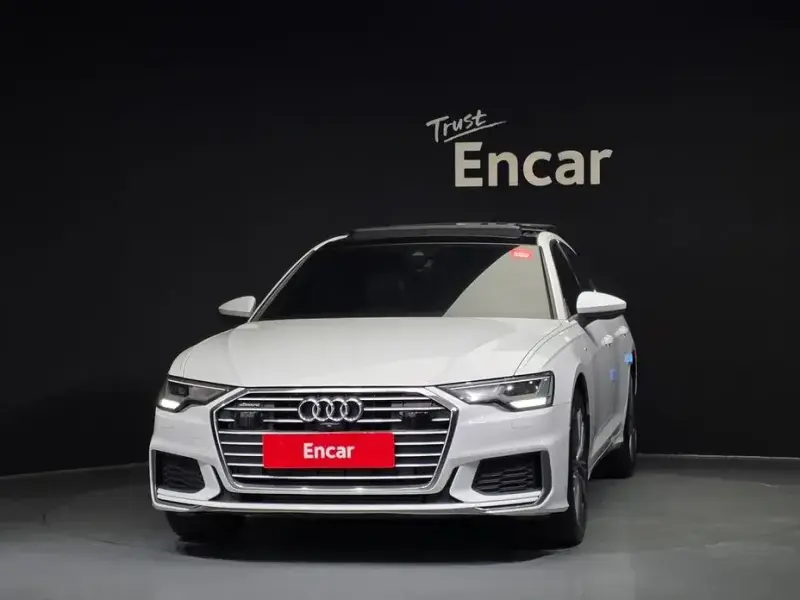 2022 Audi A6 с пробегом 49 818 км