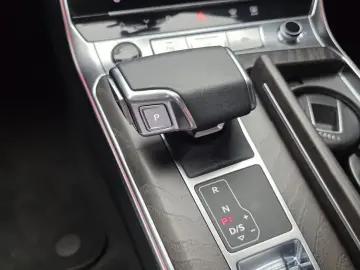 2022 Audi A6 с пробегом 49 818 км