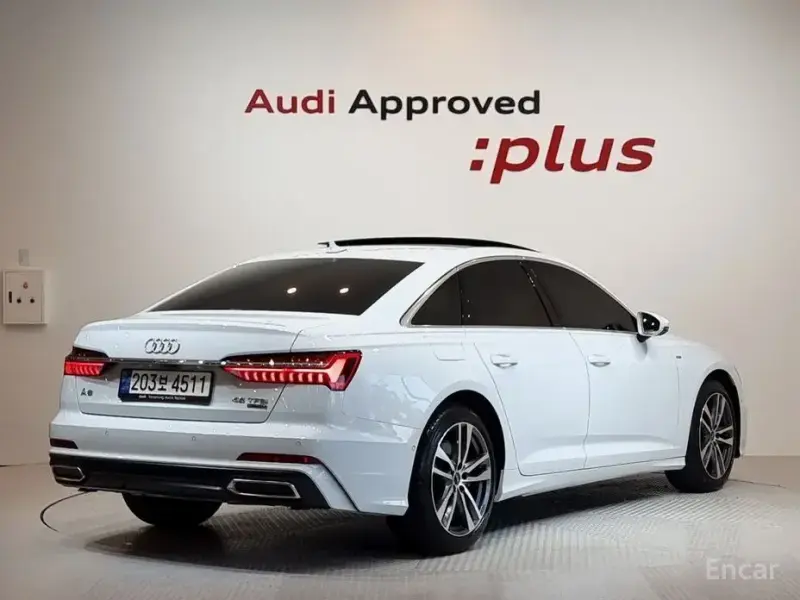 2023 Audi A6 с пробегом 16 056 км