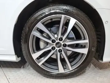 2023 Audi A6 с пробегом 16 056 км