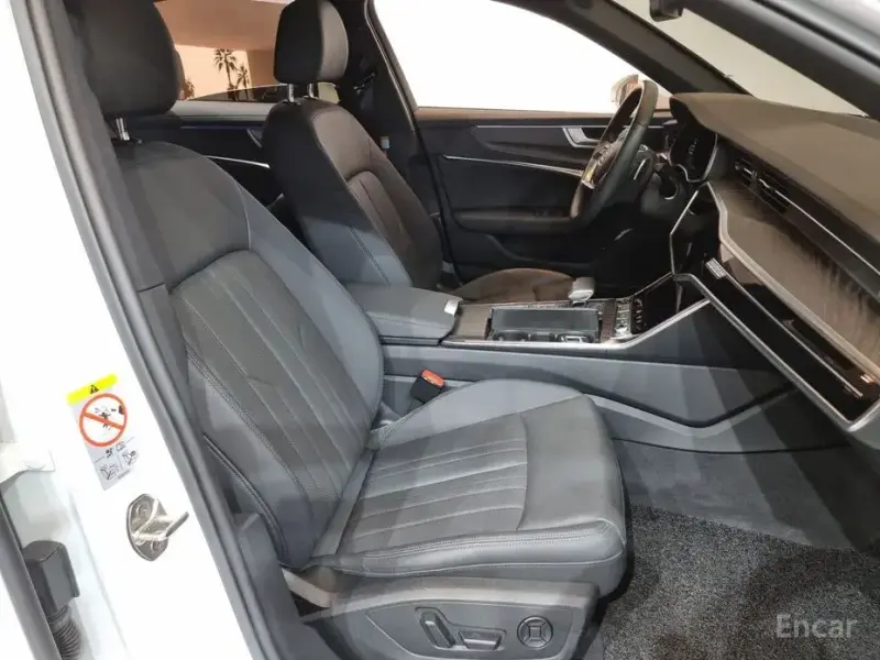 2023 Audi A6 с пробегом 16 056 км