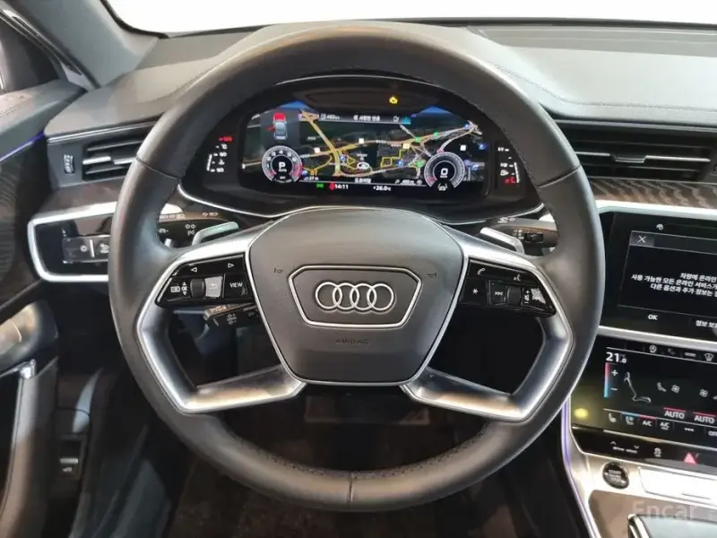 2023 Audi A6 с пробегом 16 056 км