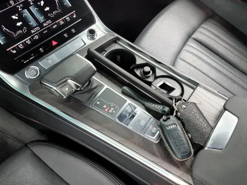 2020 Audi A6 с пробегом 74 925 км
