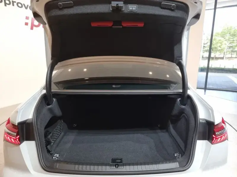 2023 Audi A6 с пробегом 16 056 км