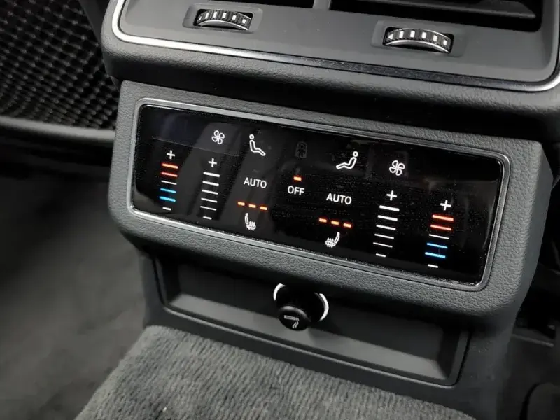 2020 Audi A6 с пробегом 74 925 км