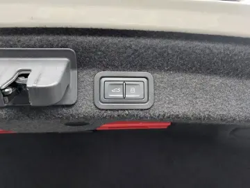 2020 Audi A6 с пробегом 74 925 км