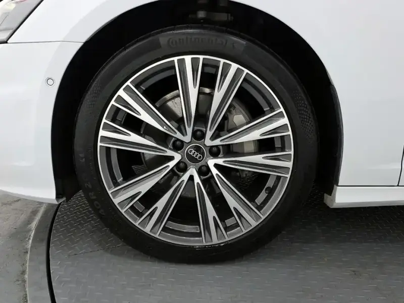 2022 Audi A6 с пробегом 25 350 км