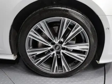 2023 Audi A6 с пробегом 22 642 км