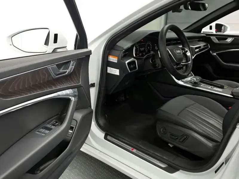 2022 Audi A6 с пробегом 25 350 км