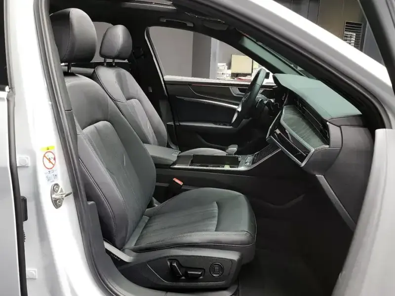 2023 Audi A6 с пробегом 22 642 км