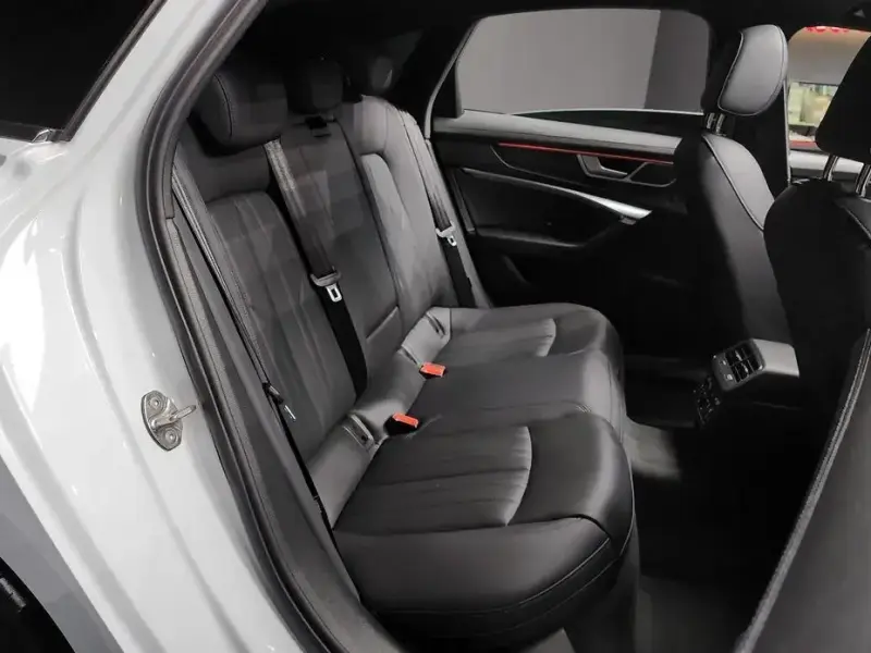 2023 Audi A6 с пробегом 22 642 км