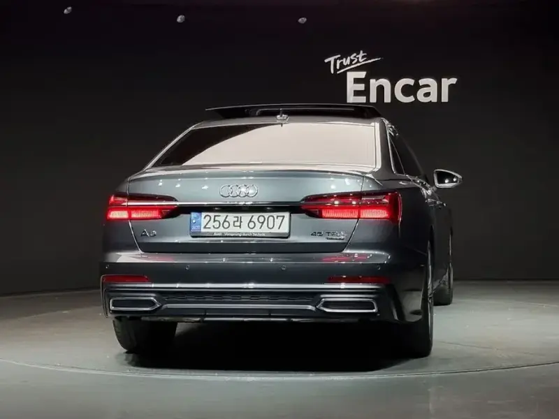 2022 Audi A6 с пробегом 35 761 км