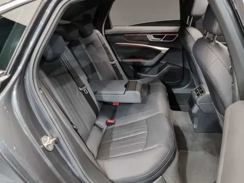 2022 Audi A6 с пробегом 35 761 км