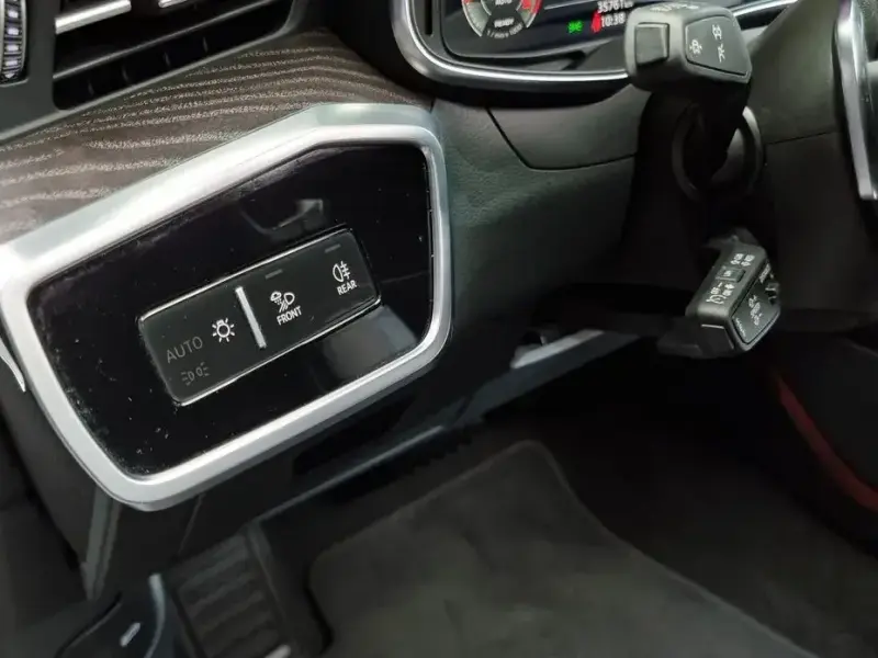 2022 Audi A6 с пробегом 35 761 км