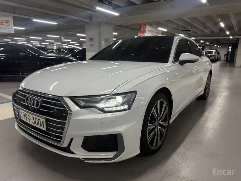 2023 Audi A6 с пробегом 74 923 км