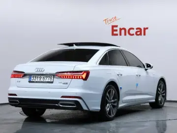 2022 Audi A6 с пробегом 98 924 км
