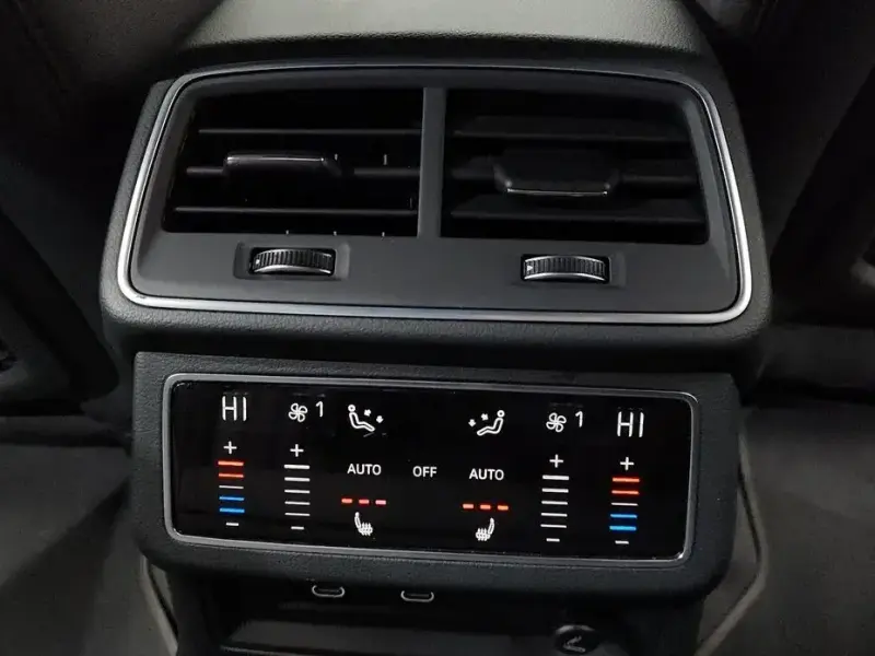 2022 Audi A6 с пробегом 98 924 км