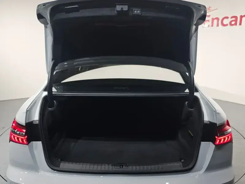 2021 Audi A6 с пробегом 96 893 км
