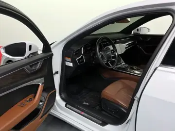 2022 Audi A6 с пробегом 26 954 км