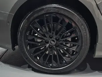 2025 Audi A6 с пробегом 17 741 км