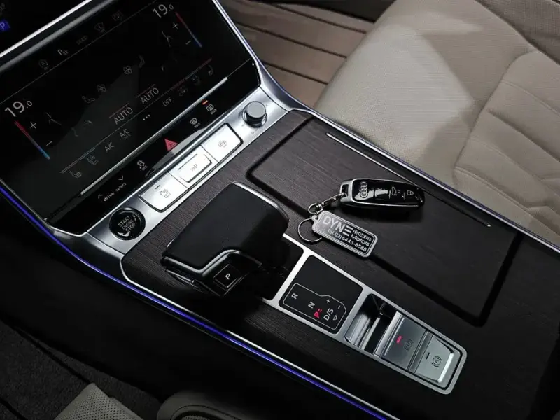 2025 Audi A6 с пробегом 17 741 км
