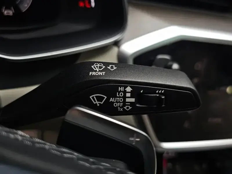 2025 Audi A6 с пробегом 17 741 км