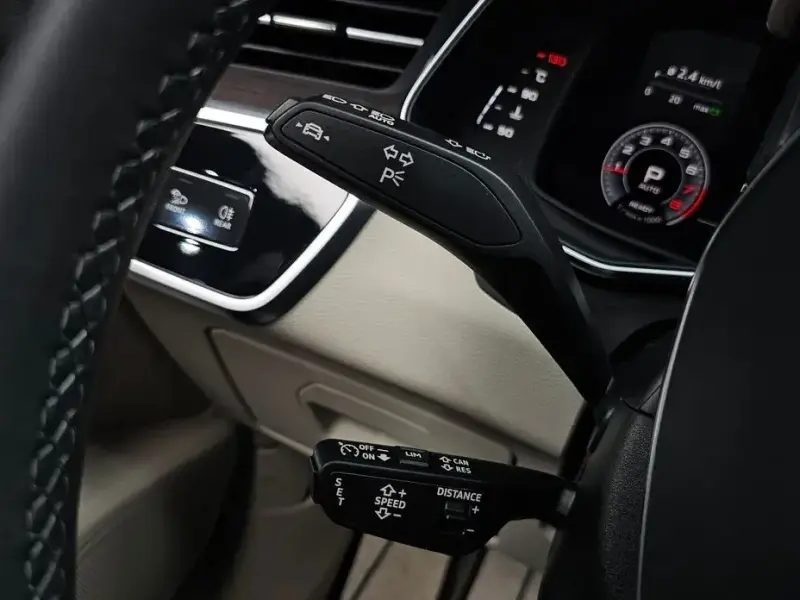 2025 Audi A6 с пробегом 17 741 км