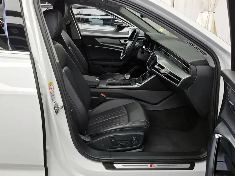 2020 Audi A6 с пробегом 23 774 км