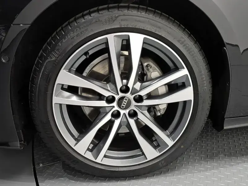 2022 Audi A6 с пробегом 6 499 км