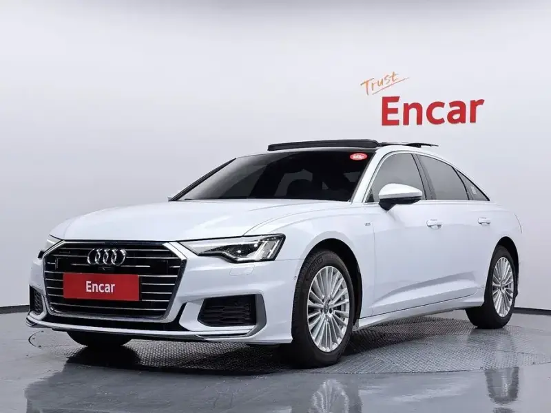 2021 Audi A6 с пробегом 65 855 км