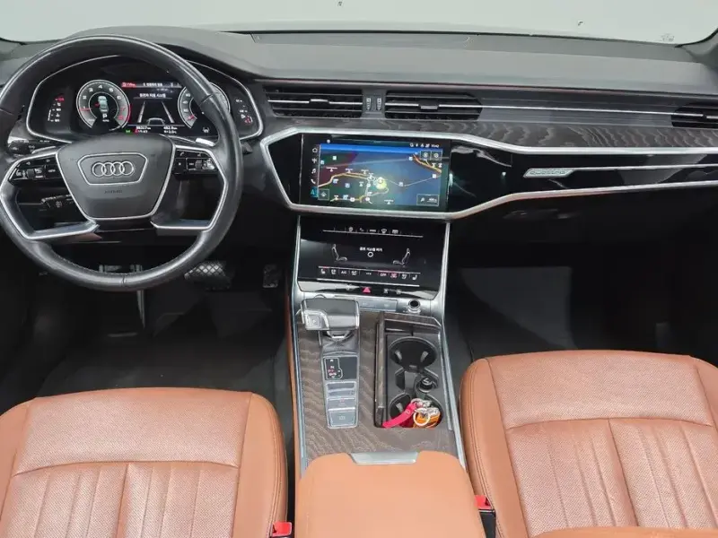2022 Audi A6 с пробегом 88 327 км