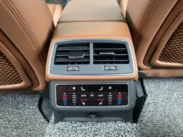 2021 Audi A6 с пробегом 64 649 км