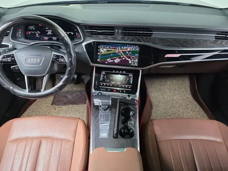 2021 Audi A6 с пробегом 115 644 км