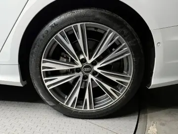2023 Audi A6 с пробегом 26 220 км