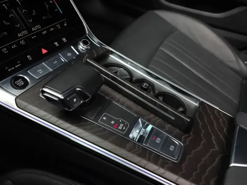 2023 Audi A6 с пробегом 26 220 км