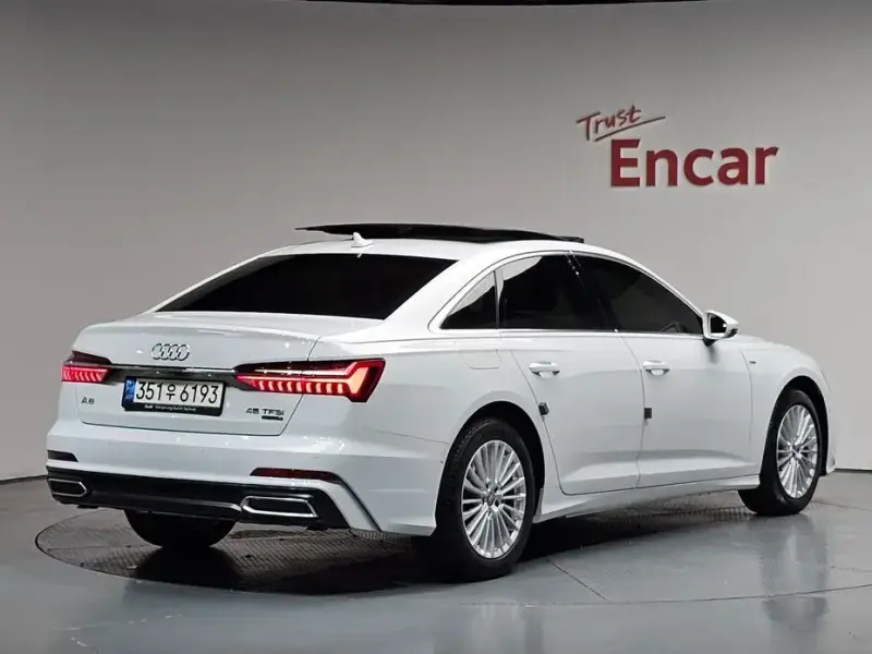 2021 Audi A6 с пробегом 70 014 км
