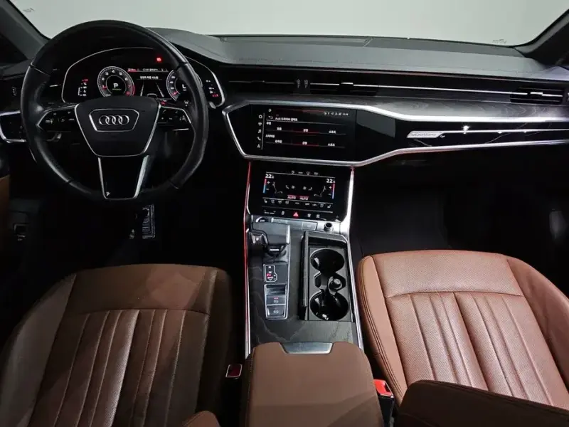 2021 Audi A6 с пробегом 70 014 км