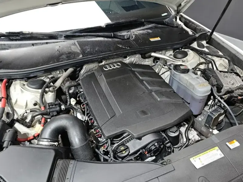 2021 Audi A6 с пробегом 124 324 км