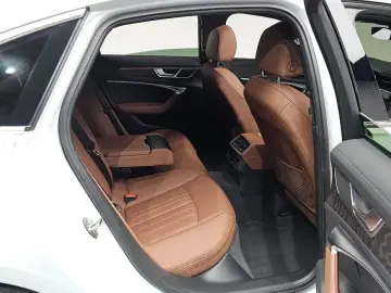 2021 Audi A6 с пробегом 70 014 км