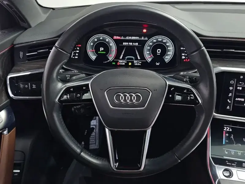 2021 Audi A6 с пробегом 70 014 км