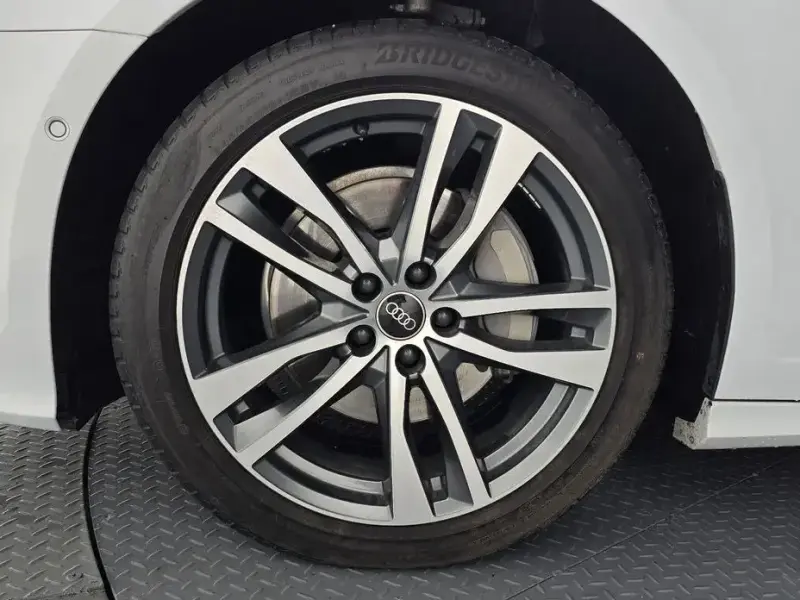 2022 Audi A6 с пробегом 70 078 км