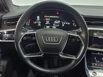 2022 Audi A6 с пробегом 70 078 км