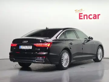 2021 Audi A6 с пробегом 224 473 км